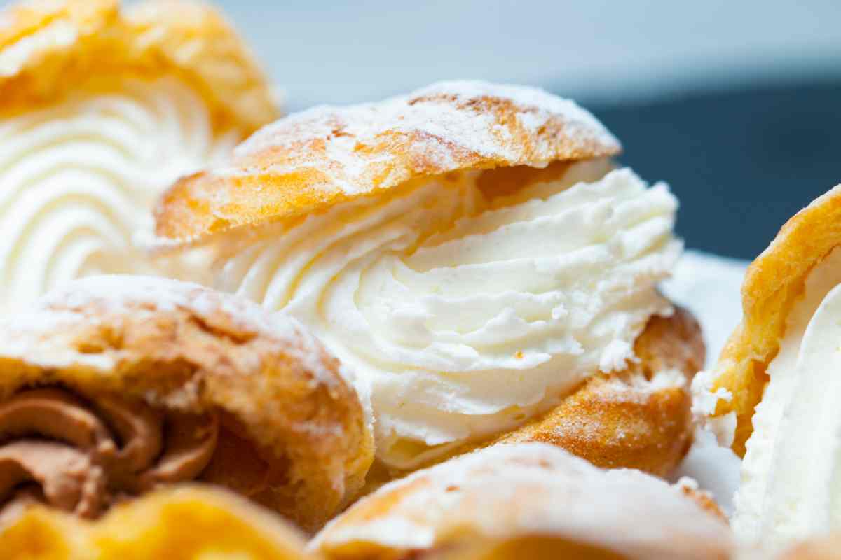 bignè con Crema Chantilly