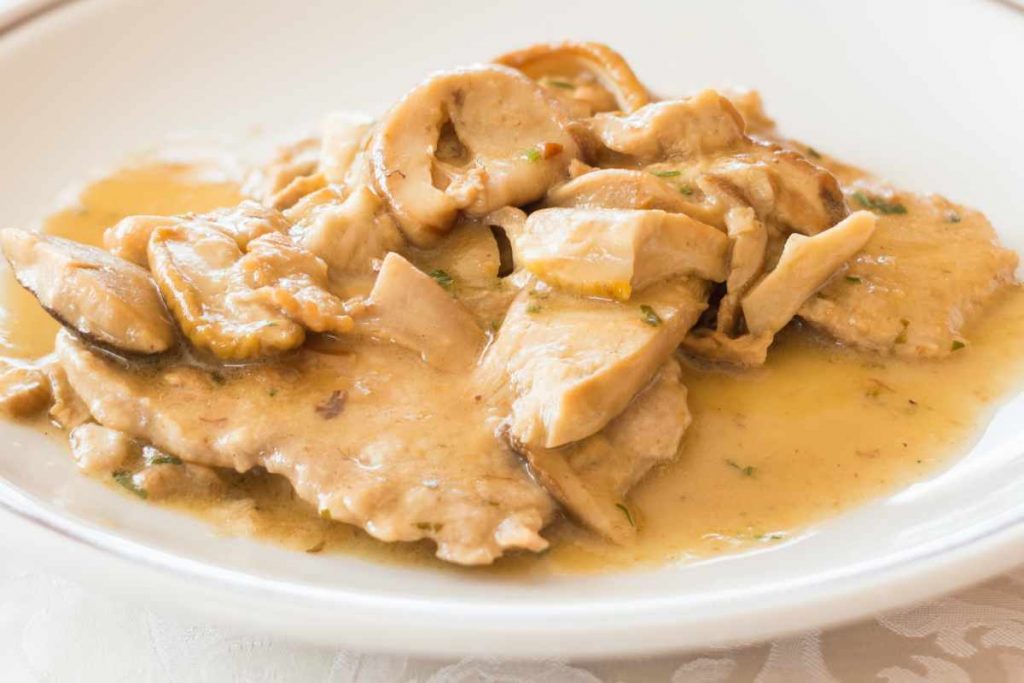 Scaloppine ai funghi per secondi piatti sfiziosi