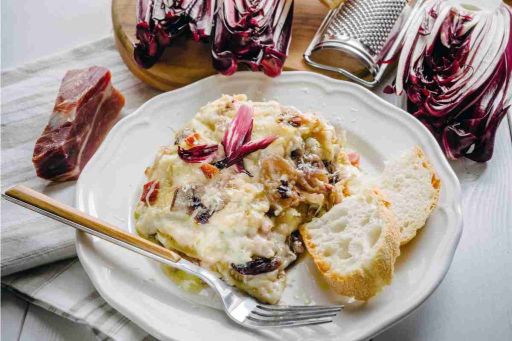 Lasagne al radicchio e speck 