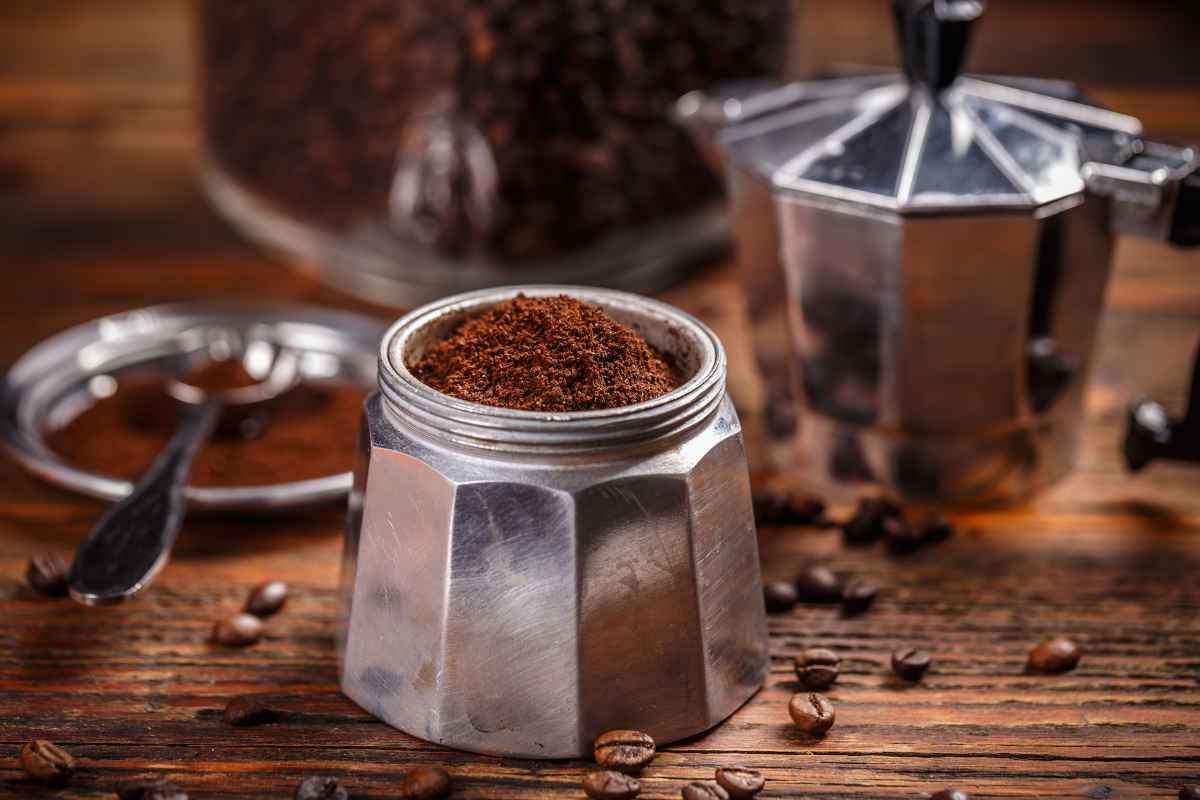 Come fare una buona moka, istruzioni e trucchi per un caffè perfetto