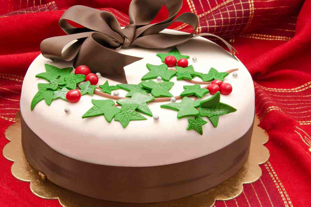 Torte di Natale, 10 ricette natalizie semplici e tante idee per decorarle in modo originale