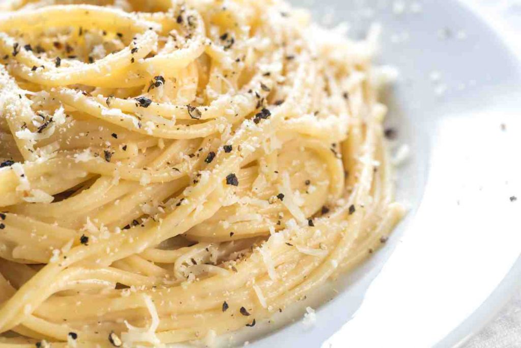 pasta famosa tra i primi piatti romani vegetariani