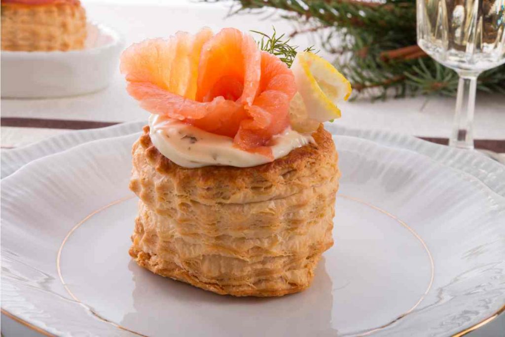 Vol au vent al salmone