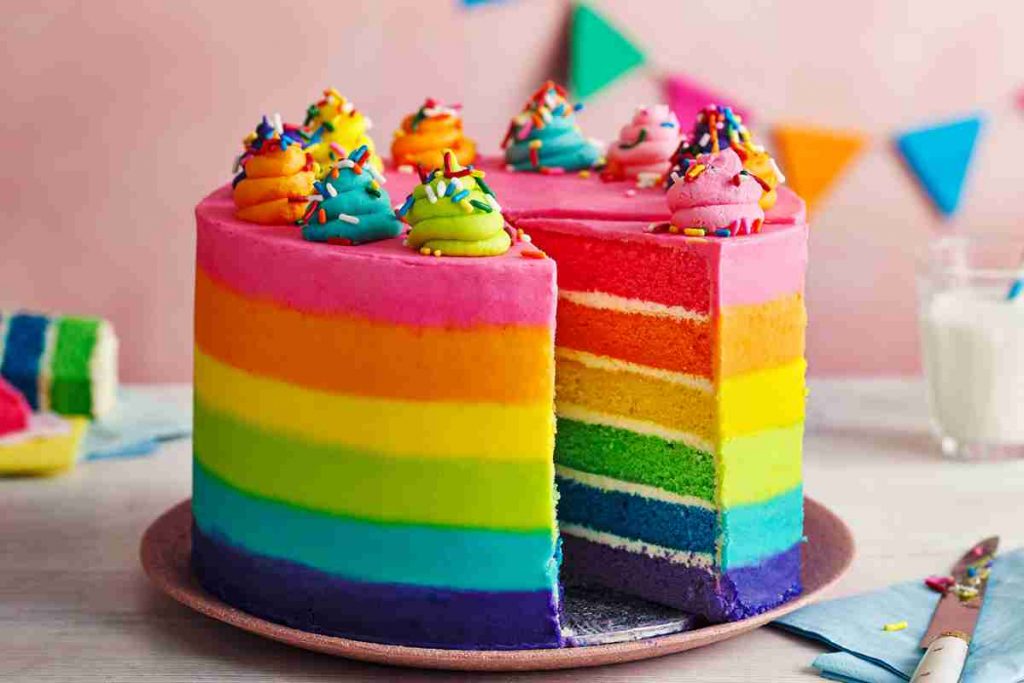 torta colorata arcobaleno