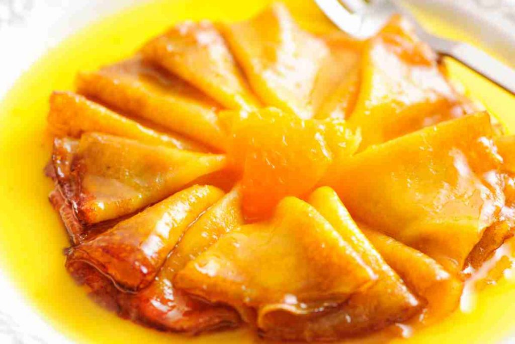 Crêpes Suzette con salsa