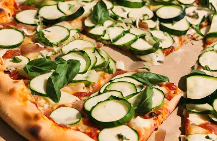 pizza ricetta con zucchine