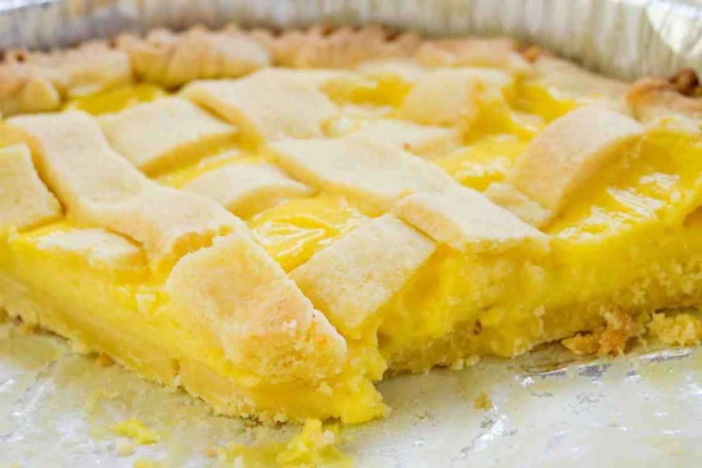 Crostata con crema al limone