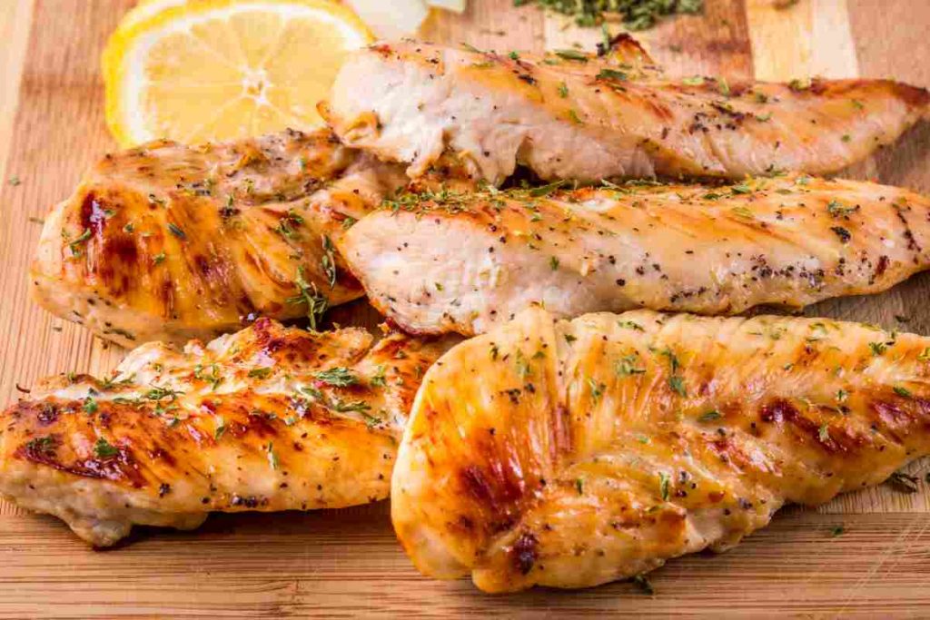 Come cuocere il pollo alla brace alla perfezione