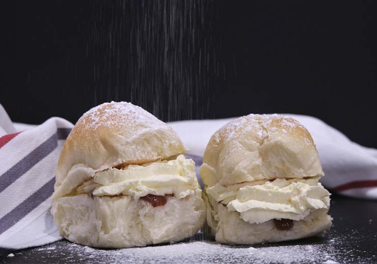 fiocchi di neve con crema al latte ricetta