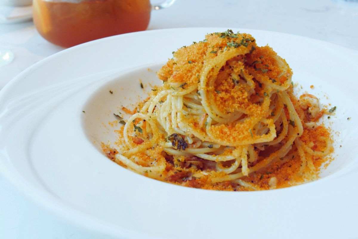 spaghetti atturrati ricetta siciliana