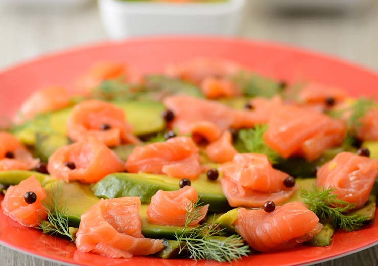 antipasto avocado pesca salmone ricetta