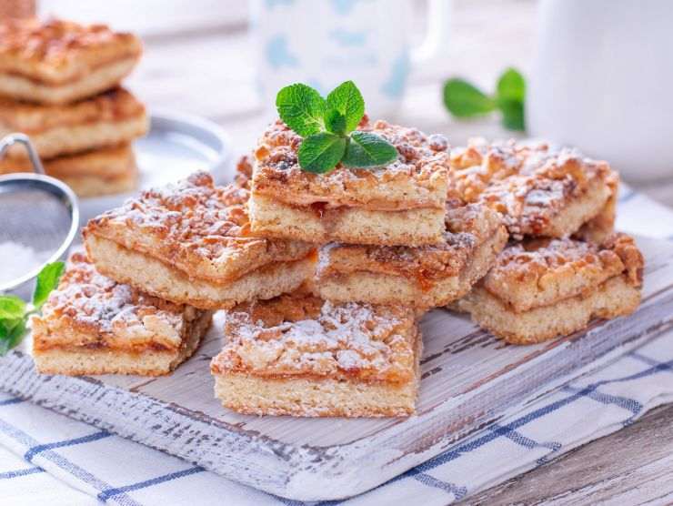 ricetta biscotti morbidi ripieni di marmellata