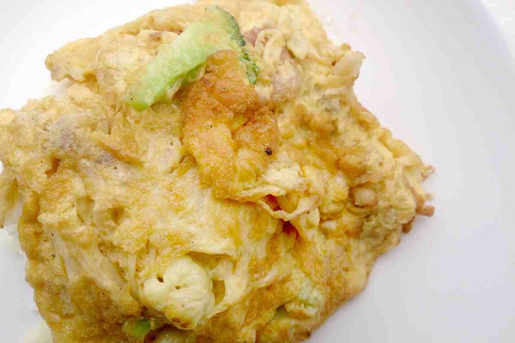 Khai jiao omelette thai ricetta