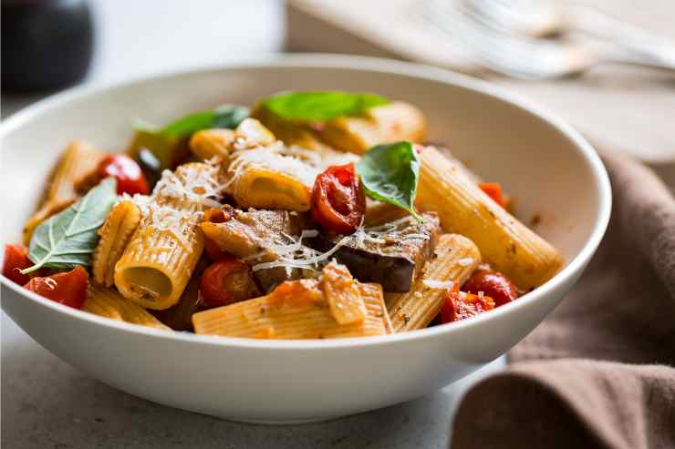 Pasta alla Norma fredda ricetta