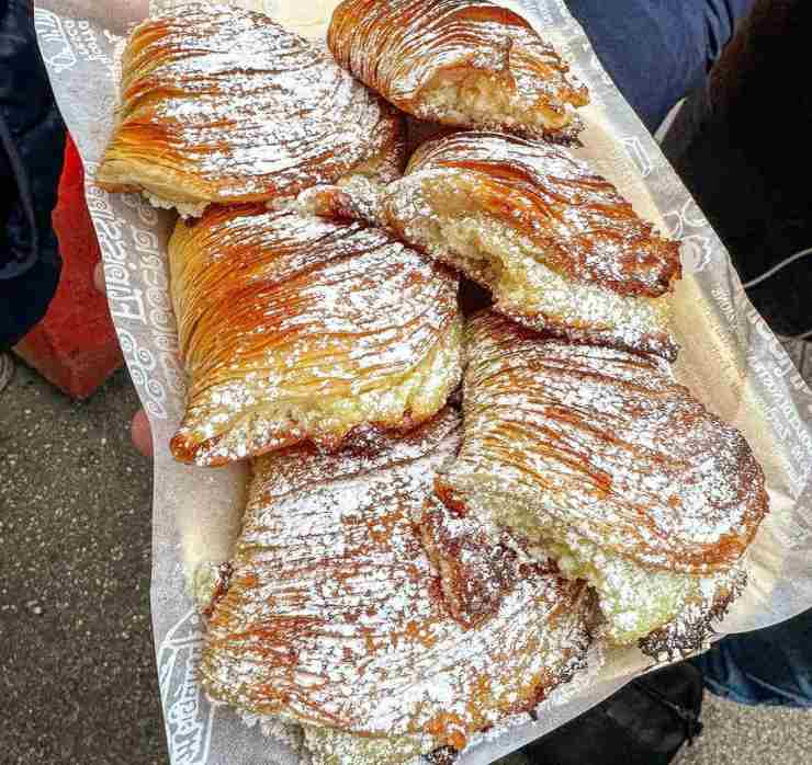 migliore sfogliatella di Napoli