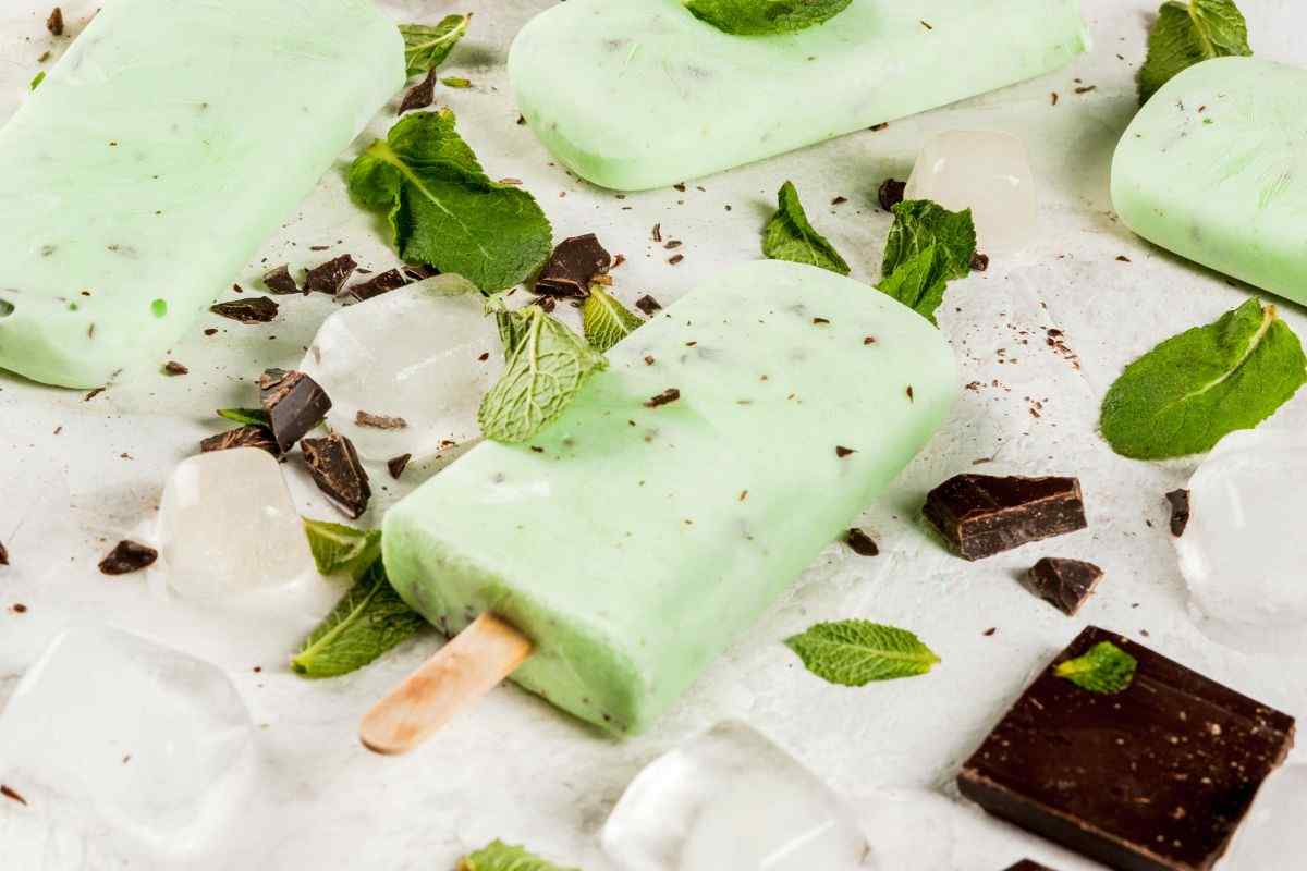 Così rinfrescanti che sento quasi freddo: con i ghiaccioli alla menta rendiamo i pomeriggi torridi un piacere