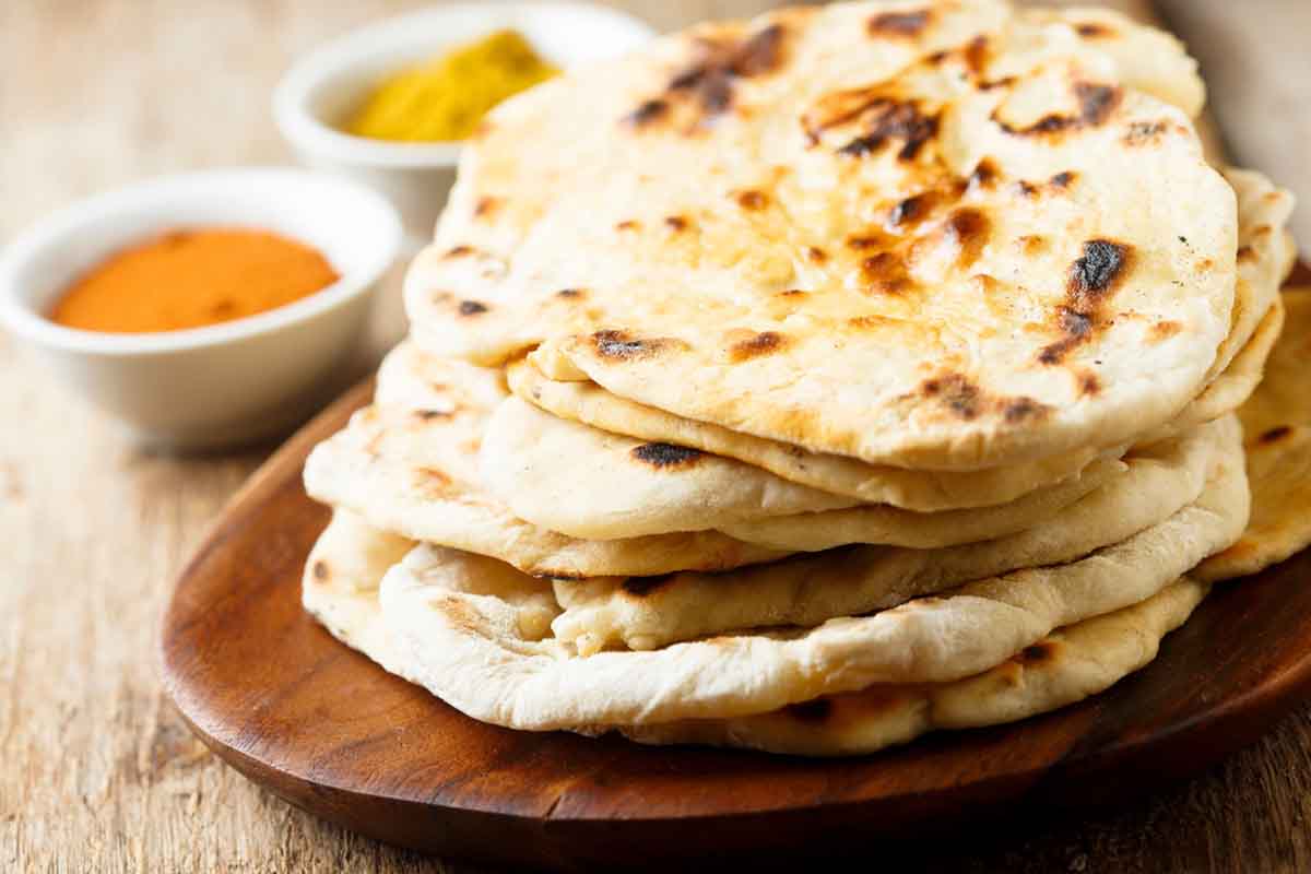 pane naan indiano ricetta