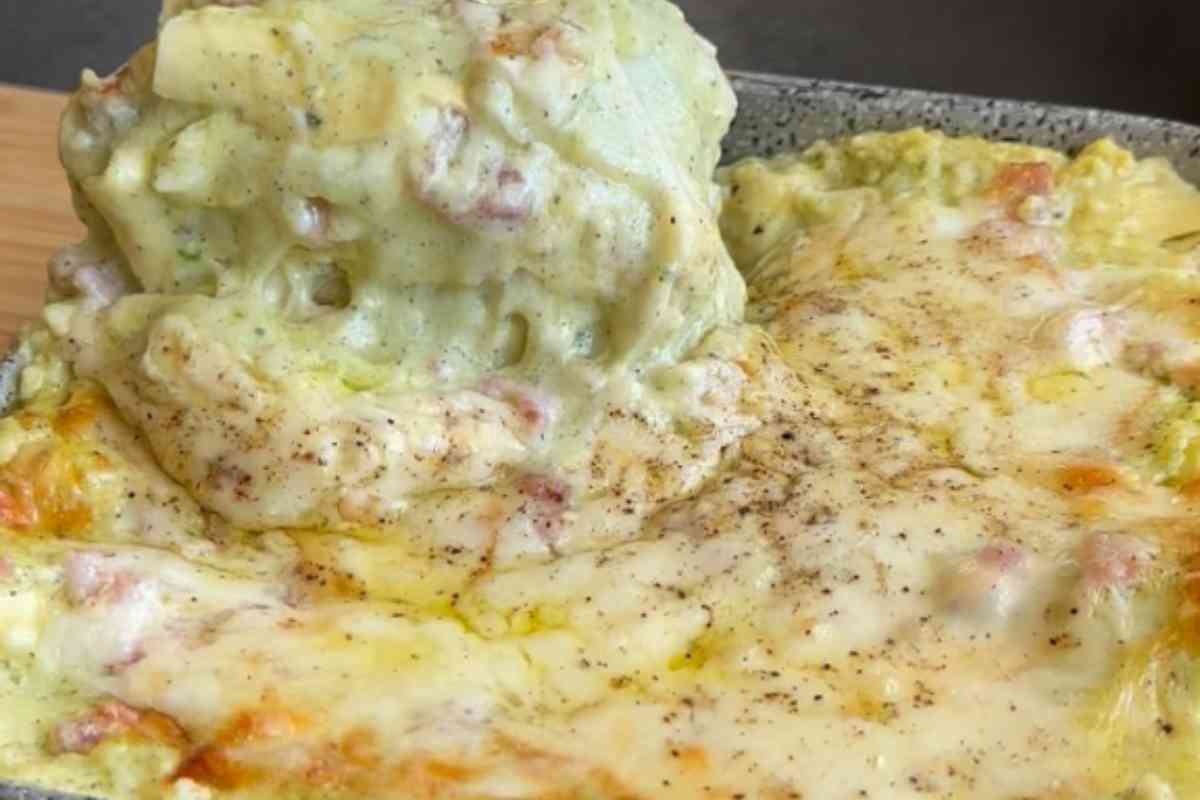 Lasagna bianca pancetta e zucchine ricetta