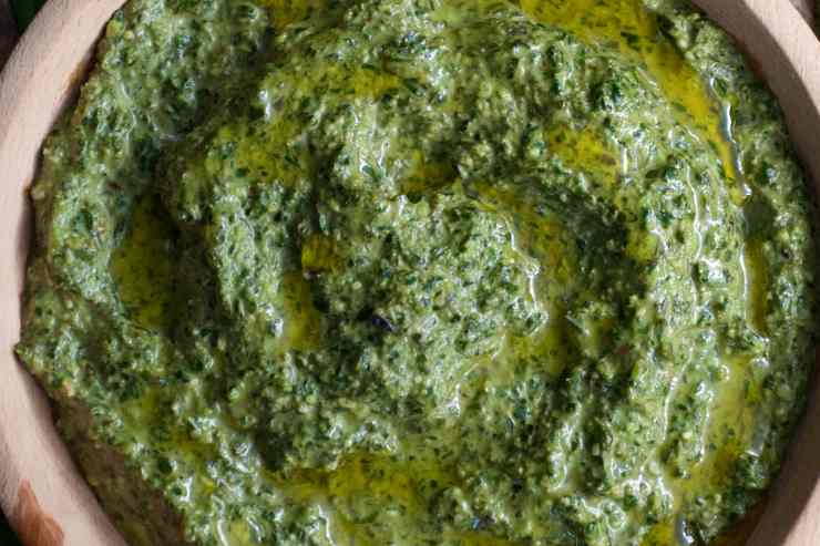 Pesto menta e mandorle ricetta 