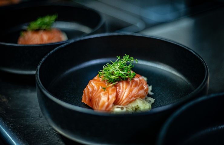 Tecnica chef giapponesi preparazione pesce