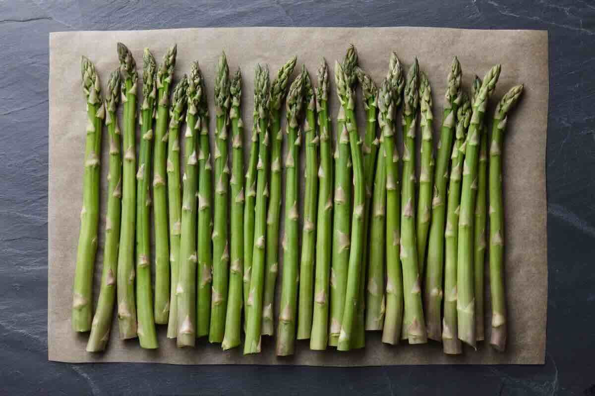 Come usare gli scarti degli asparagi