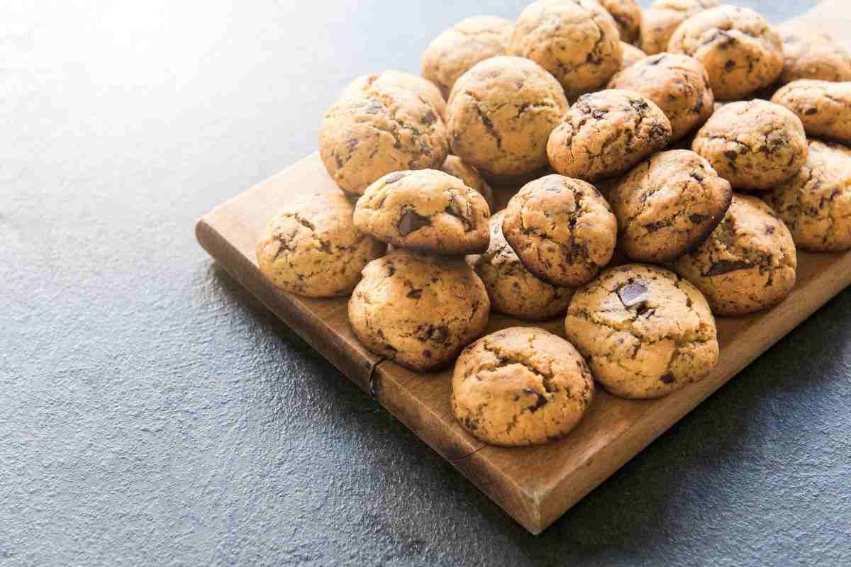 ricetta cookies cioccolato e corn flakes