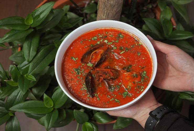 polpa di pomodoro con pesticidi