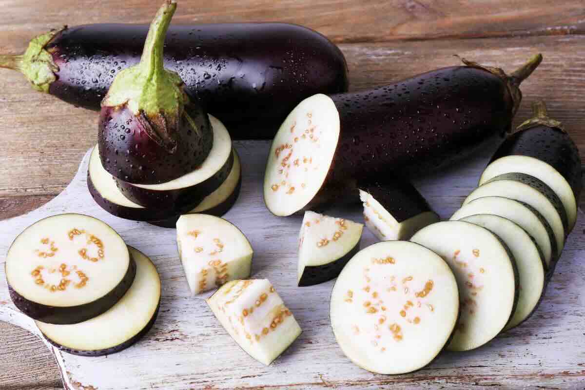 Come preparare le melanzane ammollicate al forno