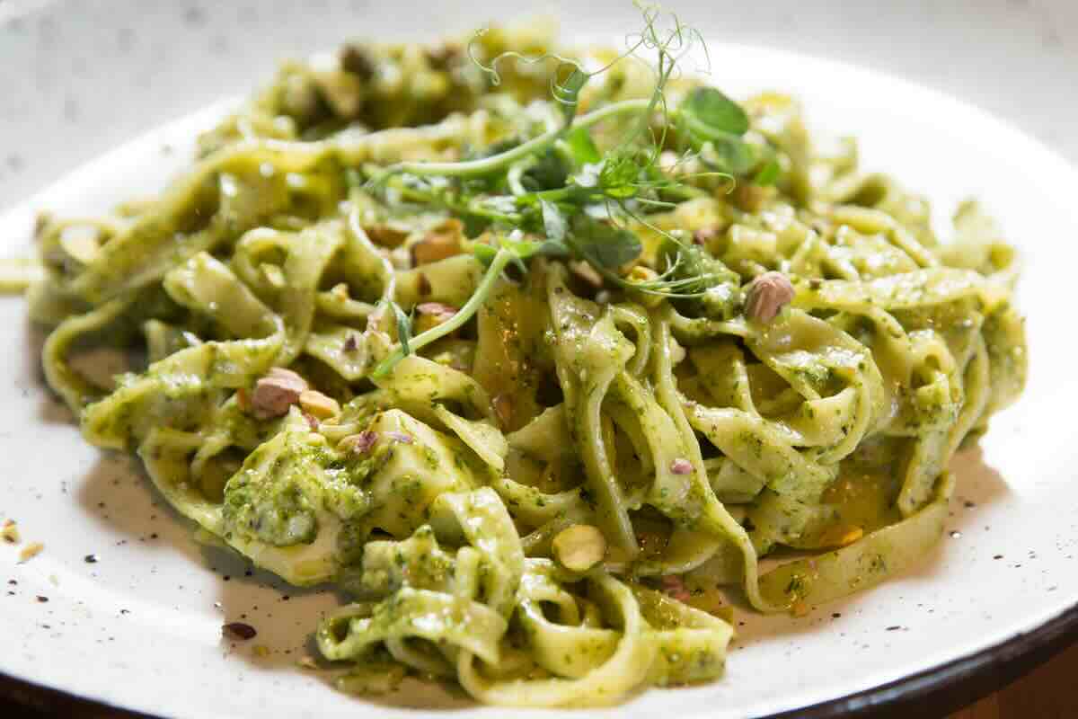 ricetta pasta con pesto di pistacchio