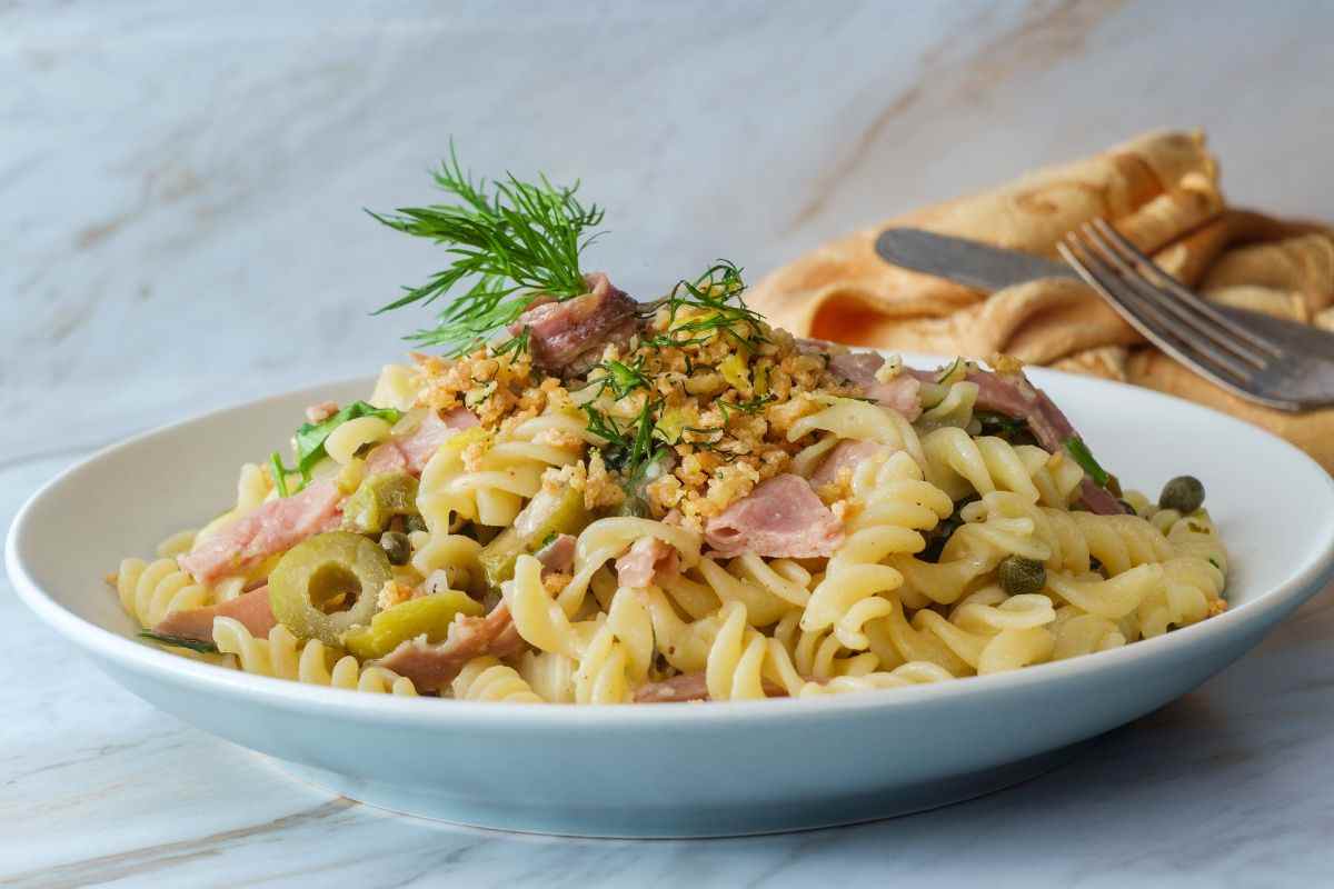 ricetta pasta pane e prosciutto