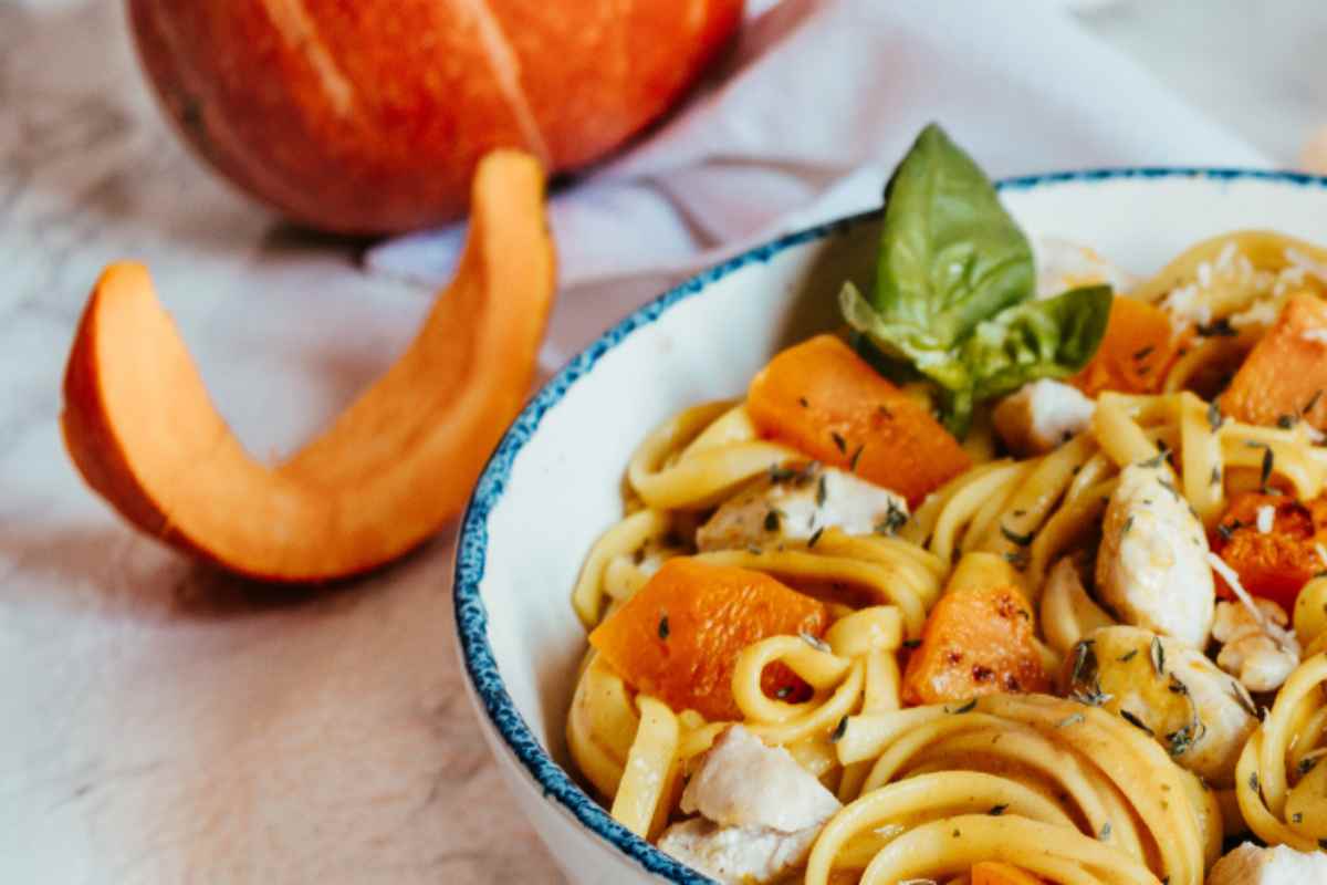 Piatto gourmet alla zucca: bastano 3 ingredienti e poca fatica per un risultato elegante