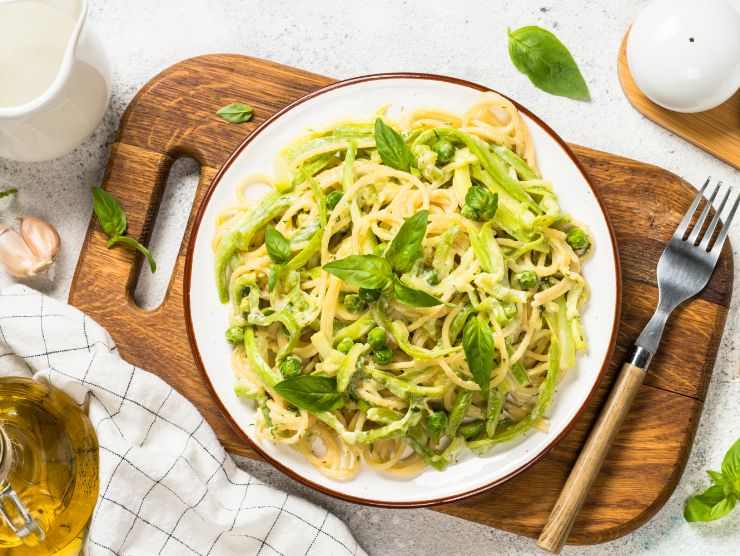 ingrediente pasta zucchine cremosa ricetta