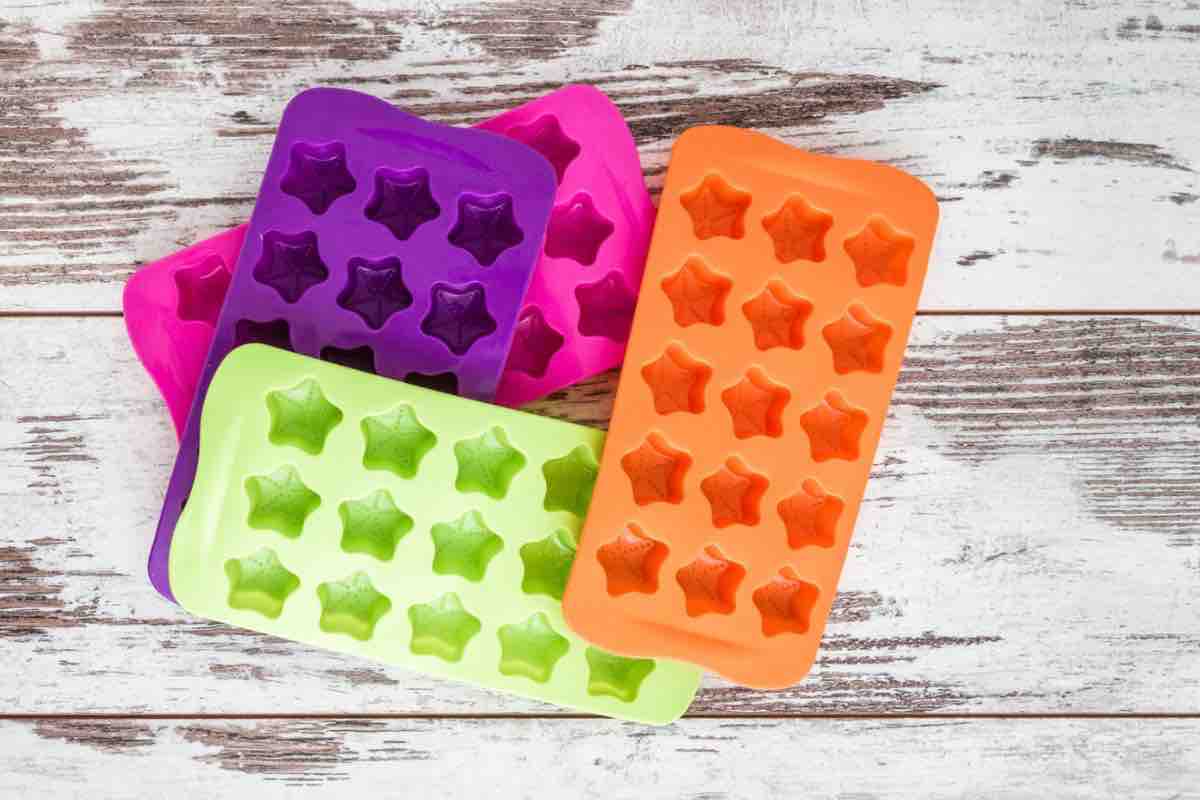 Stampi in silicone metodo veloce ed efficace per pulirli 