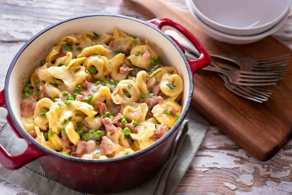 Ricetta tortellini crema di prosciutto