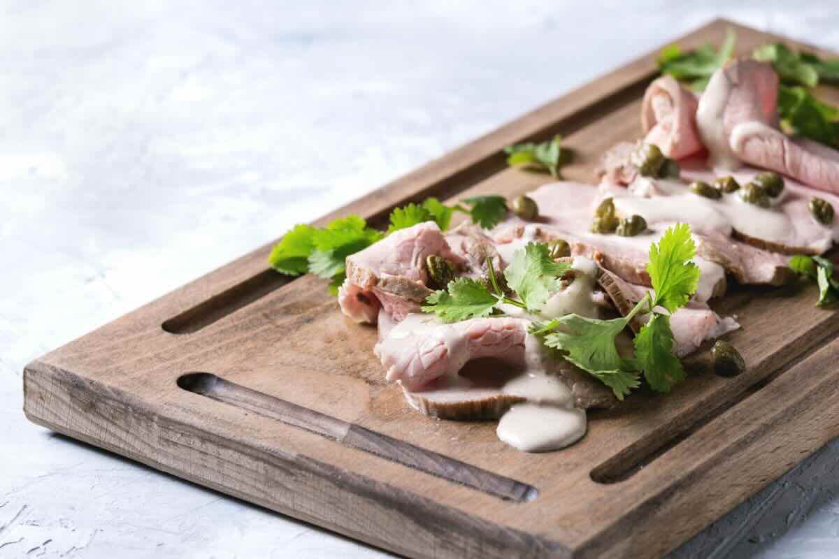 Prova la ricetta del maiale tonnato