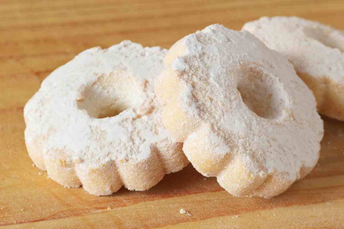 Ritorno ai sapori dell’infanzia, con questi biscottini in tavola è davvero domenica