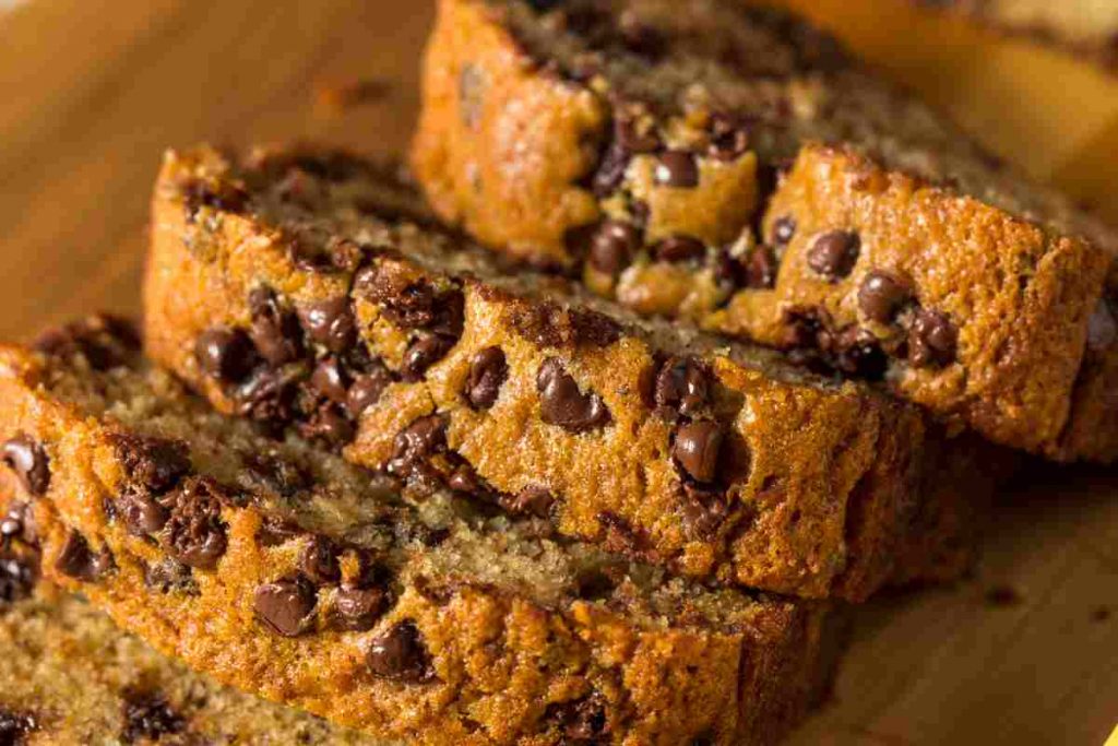 Torta alla zucca con gocce di cioccolato ricetta