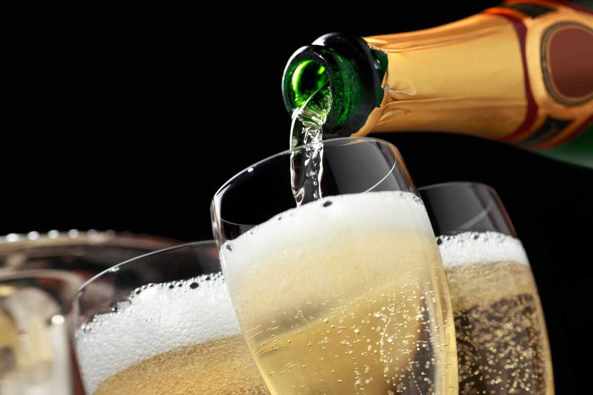 Champagne e metodi di conservazione non perdere le bollicine 