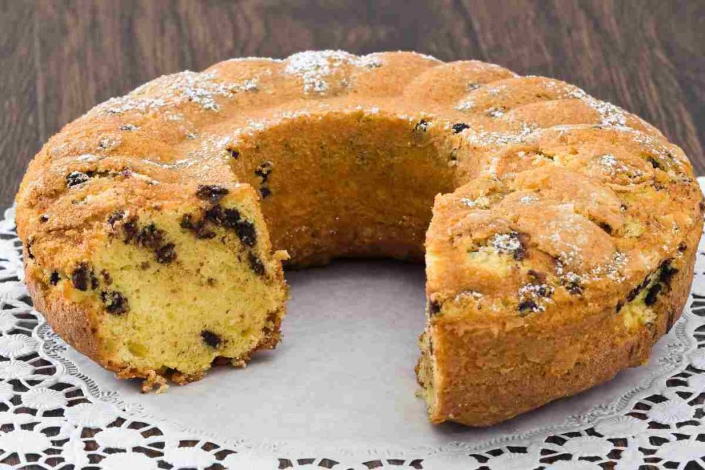 ciambellone alla zucca su un piatto