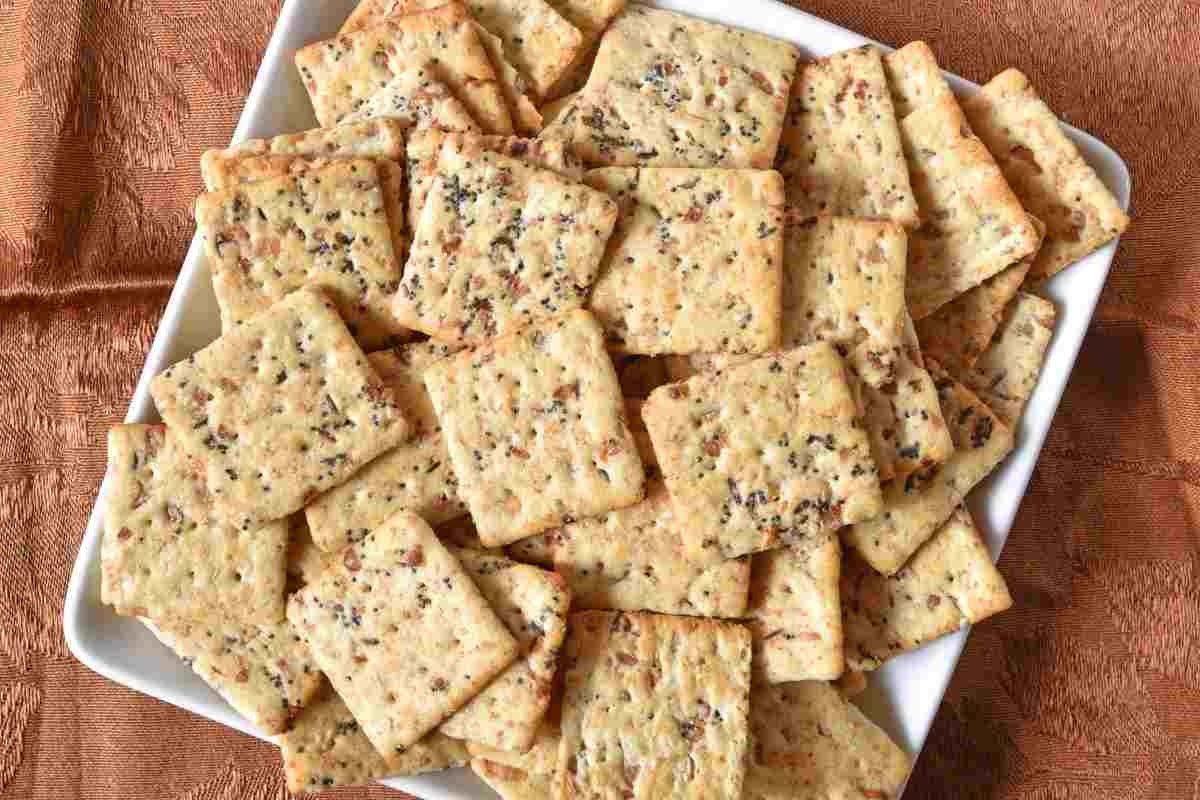 ricetta crackers croccanti