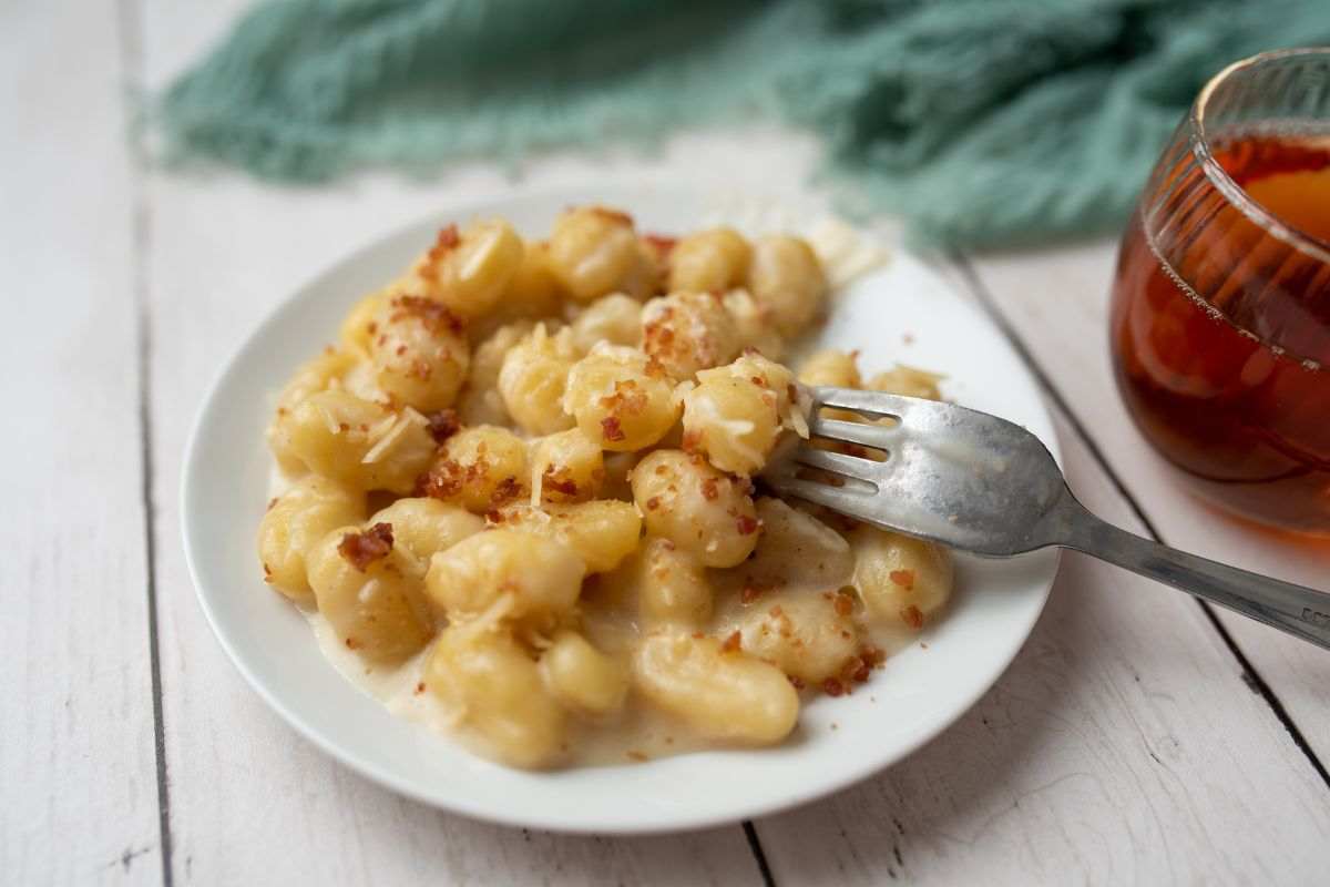 ricetta gnocchi pancetta gorgonzola