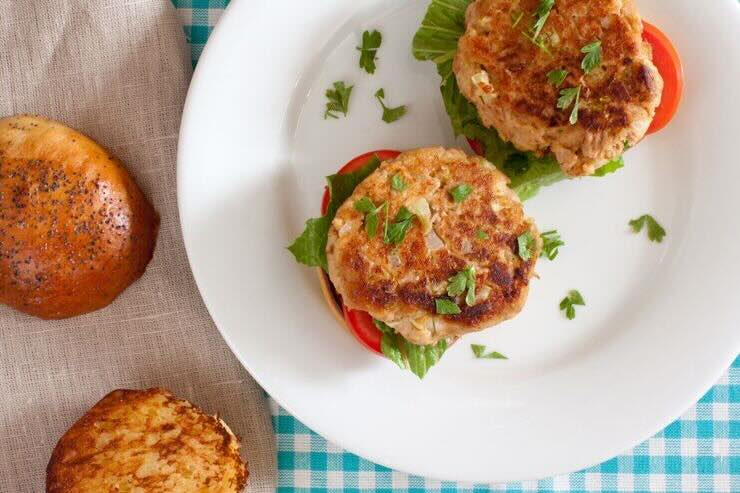 Ricetta hamburger con tonno in scatola 