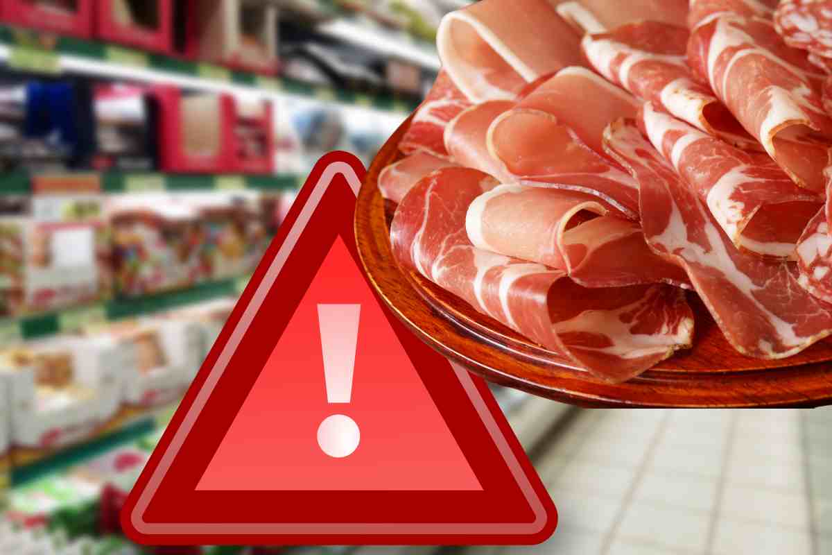 Il salame di prosciutto si ritira dai supermercati