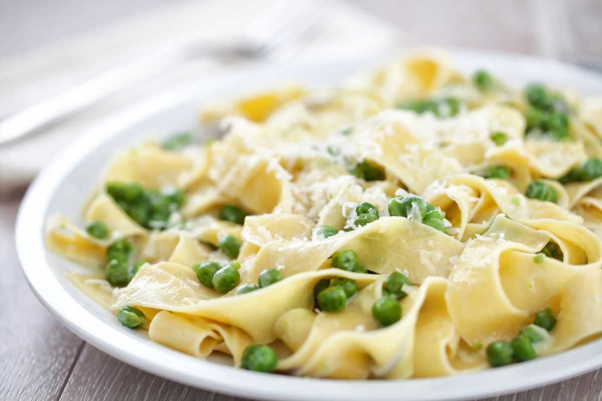 pasta e piselli cremosa