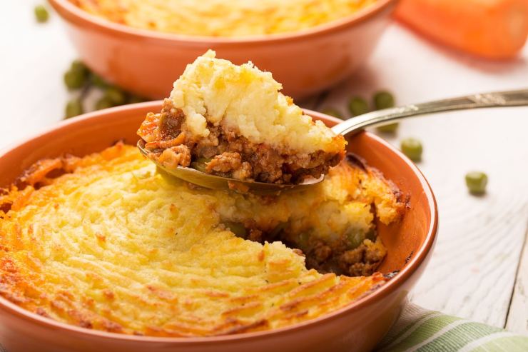 Torta di patate con carne, ricetta deliziosa