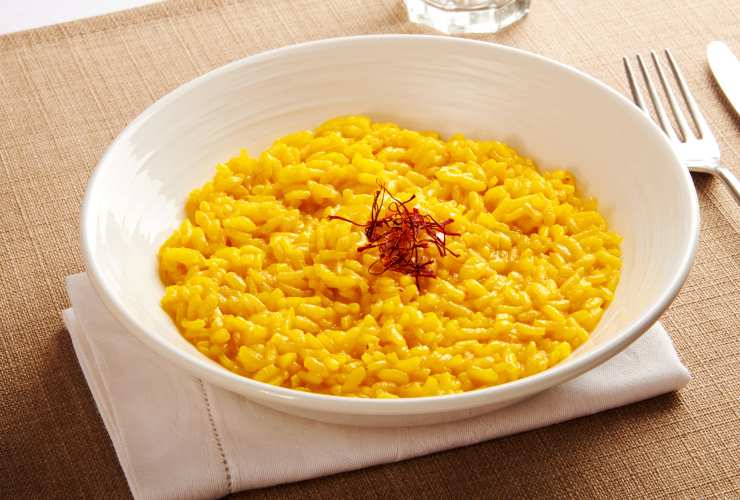 aggiungere brodo risotto