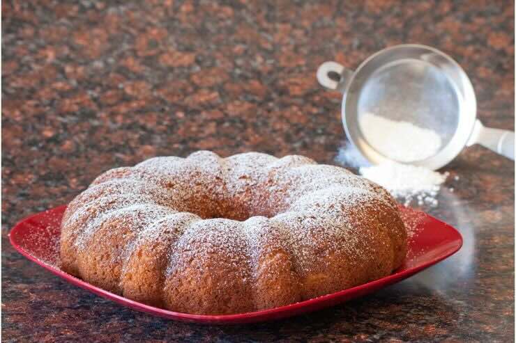 Come preparare una torta senza lattosio e burro