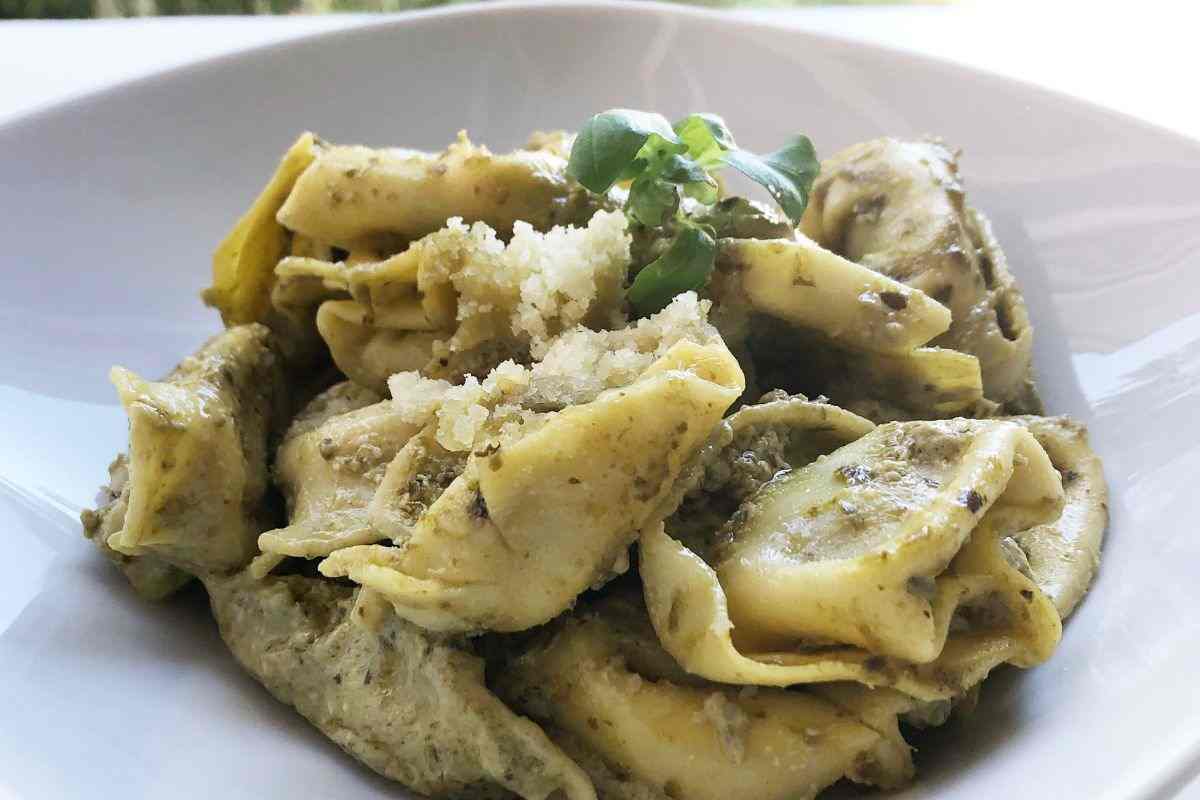 tortellini al pesto