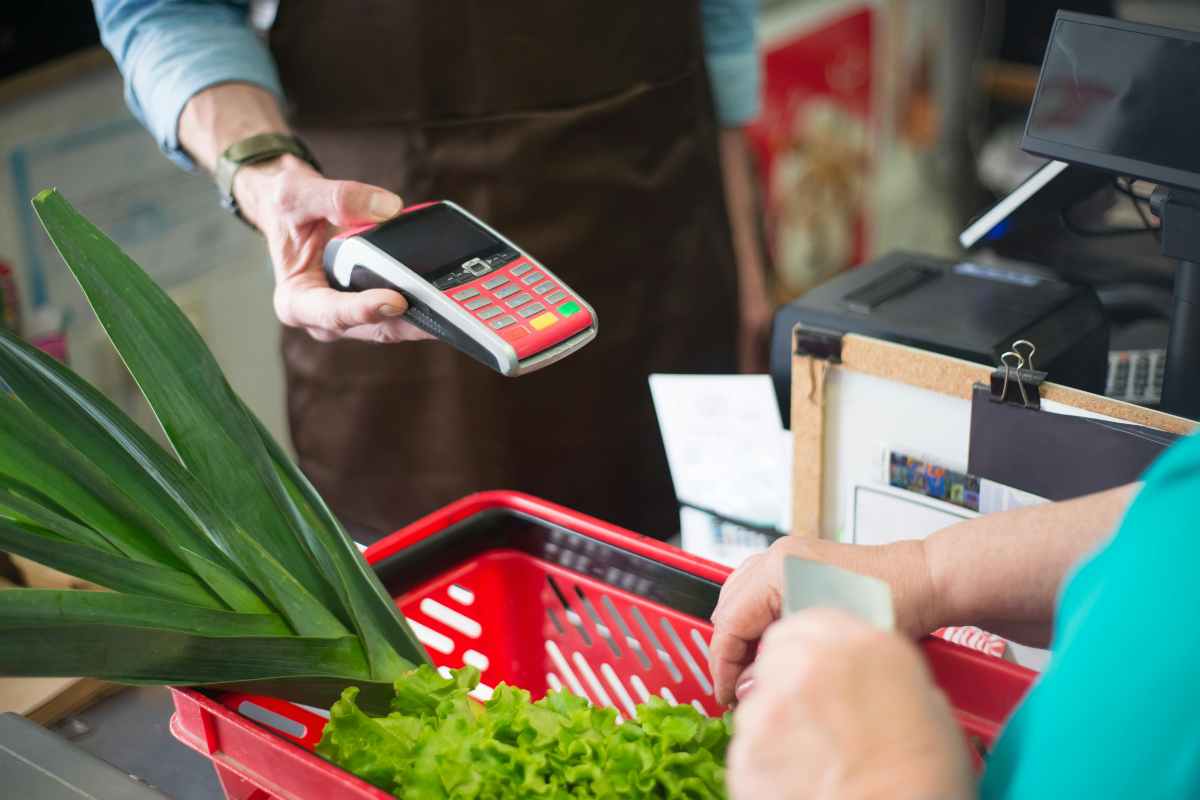 cestino del supermercato pos