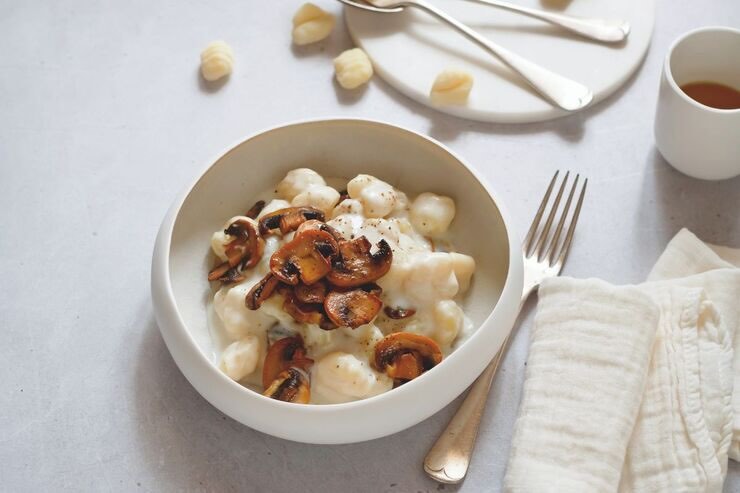 Gnocchi cremosi con funghi